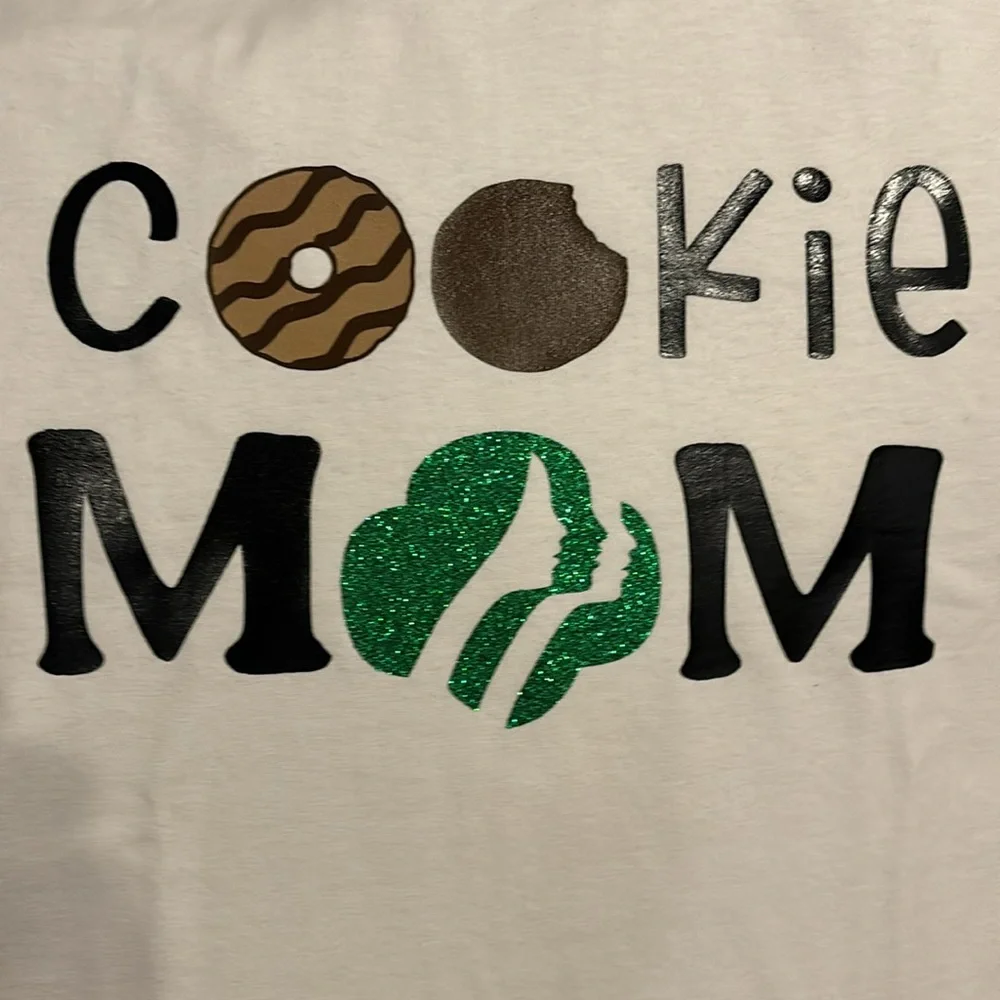 Woman’s GS Cookie Mom T-shirt NWT - Picture 2 of 2